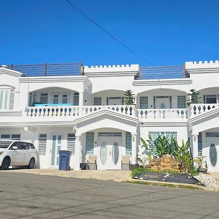 Discovery Beach Apartments Aguada Exteriör bild