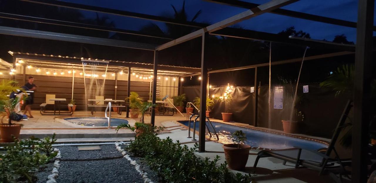 Discovery Beach Apartments Aguada Exteriör bild