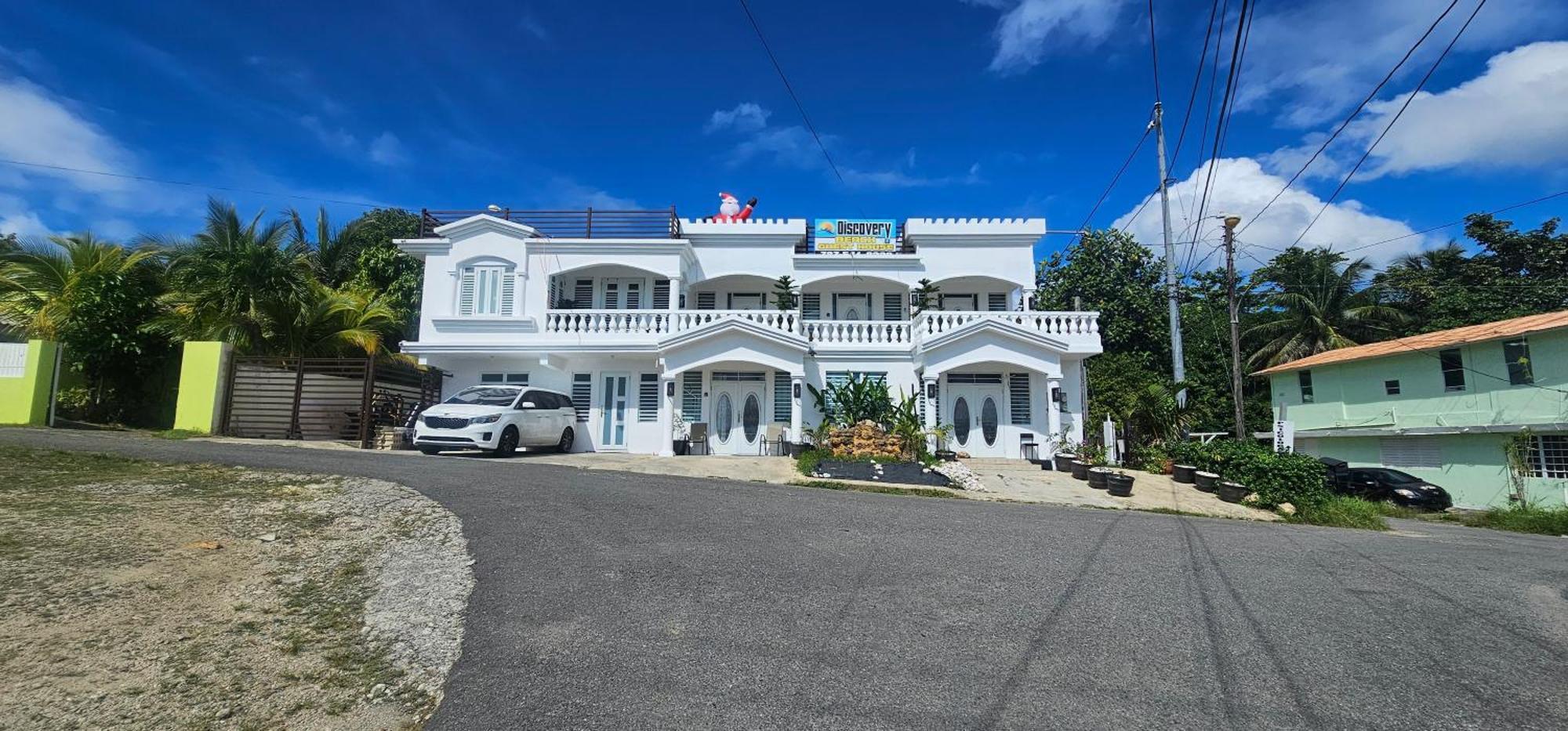 Discovery Beach Apartments Aguada Exteriör bild